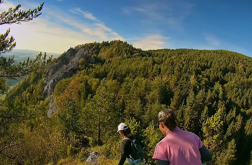 Haligovsky Hreben - skay i jaskinie