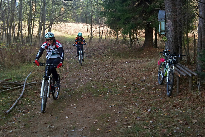 szlak obfituje w rnorakie kapliczki - jest ich mnstwo wycieczka rowerowa - w Beskid Niski - Dubne, Barwinek i Pusta na rowerze MTB - www.rowerempogorach.pl